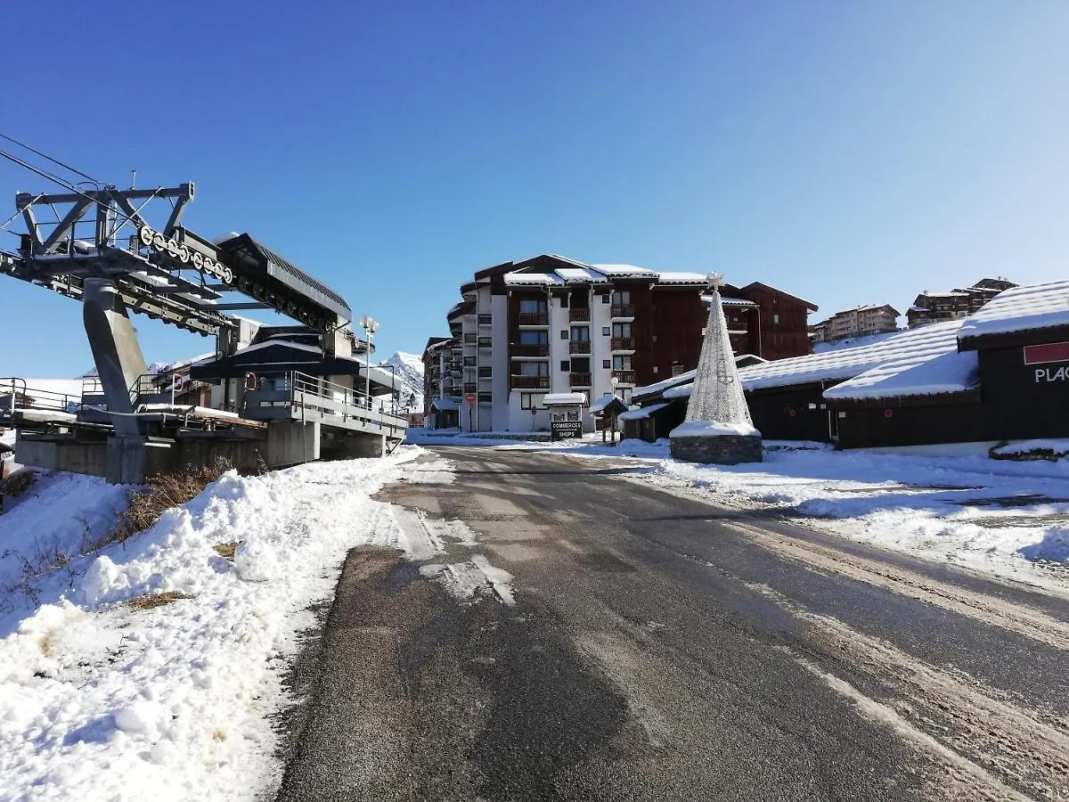 Apartment Studio 1 Piece Plagne Village 4 Personnes 2050 M Pied Des Pistes La Plagne France